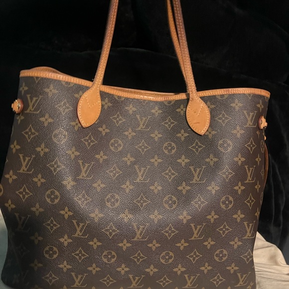 SOLD! - Picture 2 of 16